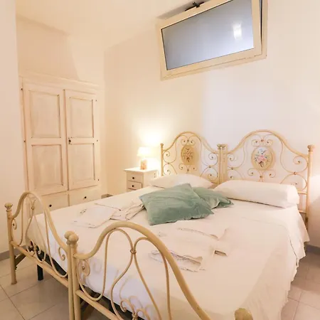 Aparthotel Torre Santo Stefano 3*